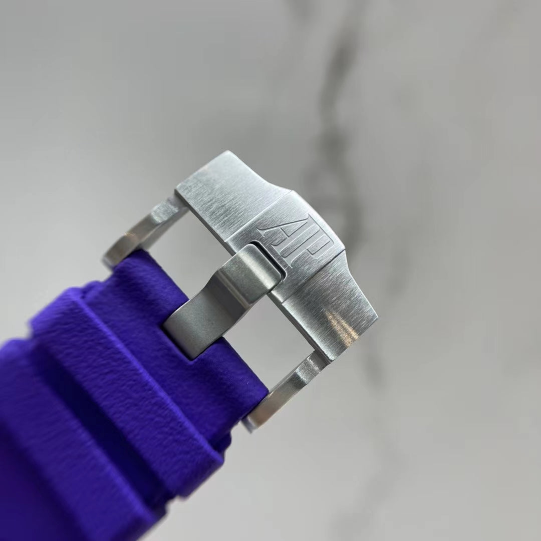 APW Royal Oak offshore diver (purple dial)