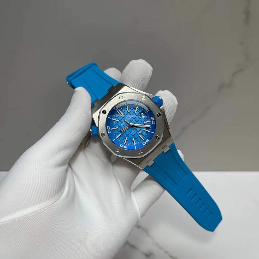 APW Royal Oak offshore diver (Sky blue dial)