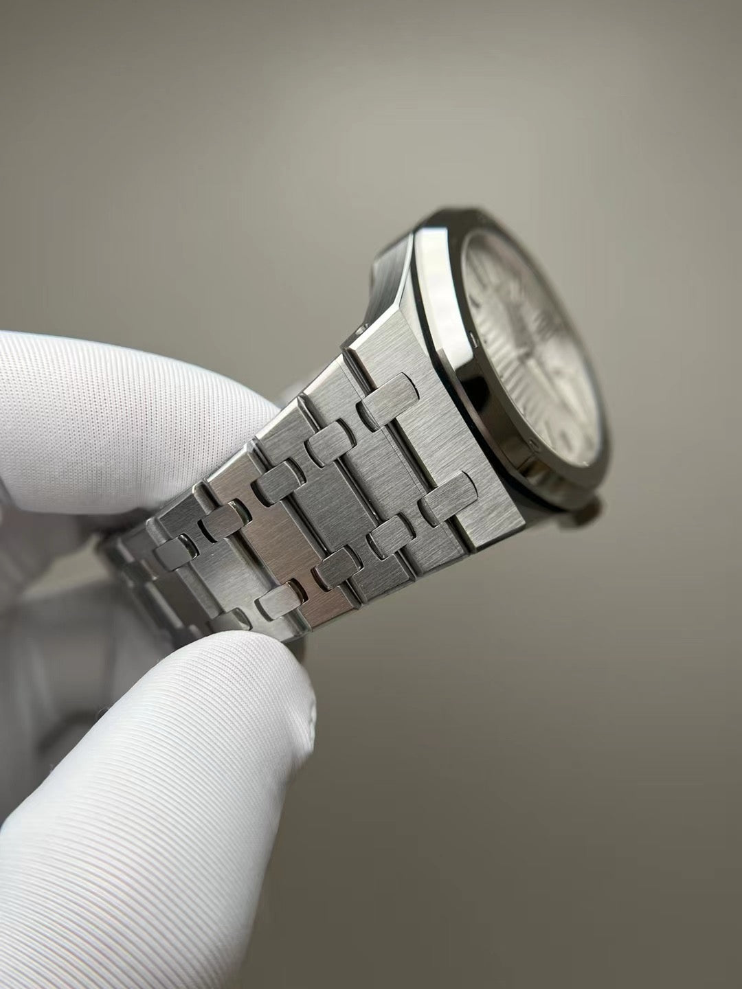 APW Royal Oak