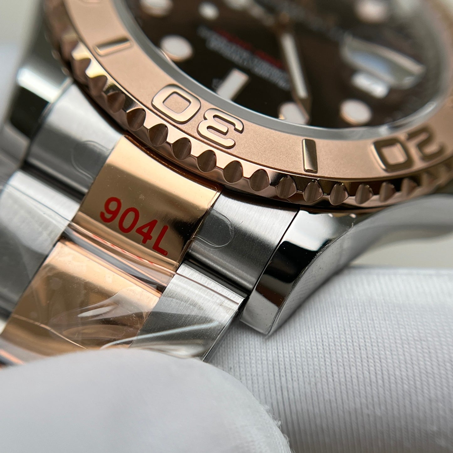 RLX Yacht-Master 40 (Everose Rolesor / Chocolate Dial)