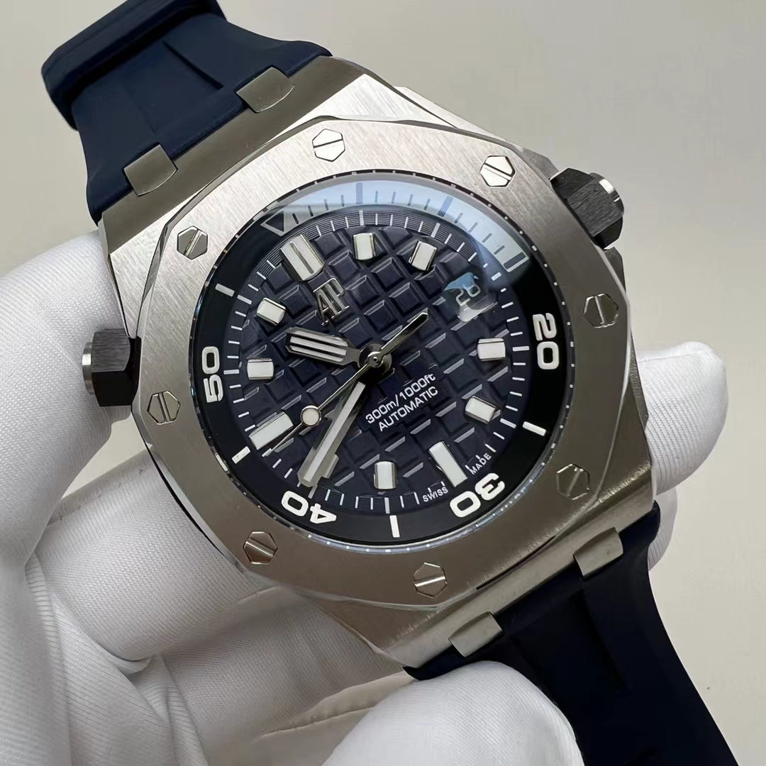 APW Royal Oak Offshore Diver (Reference 15710ST)