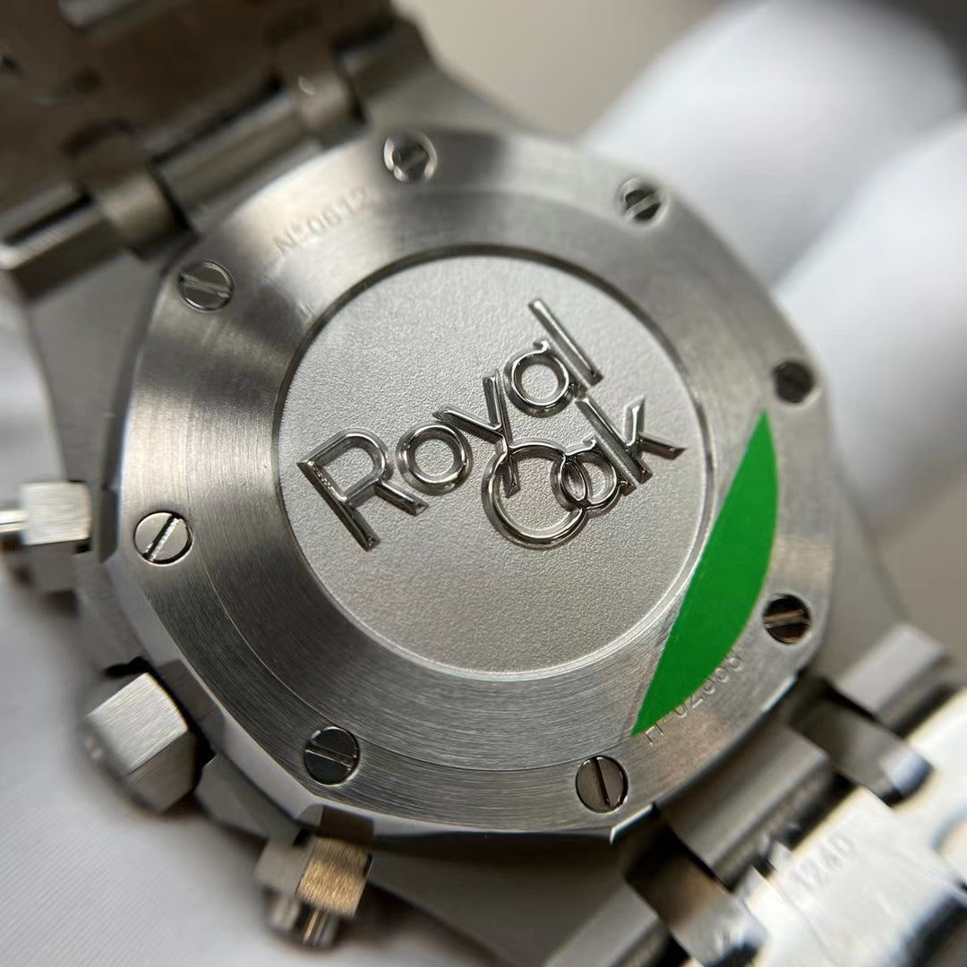 APW Royal Oak Chronograph (Panda Dial)