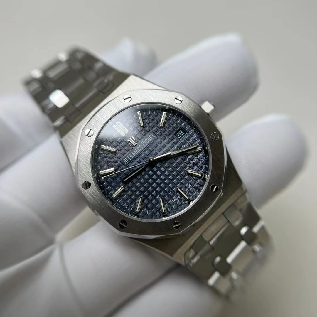 APW Royal Oak (Dark Blue/Purple Dial)