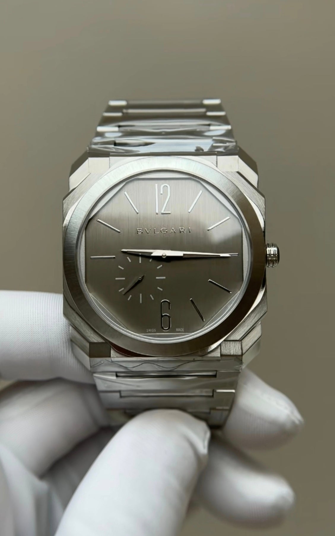 BLG Octo Finissimo Automatic (Steel, Grey Dial)
