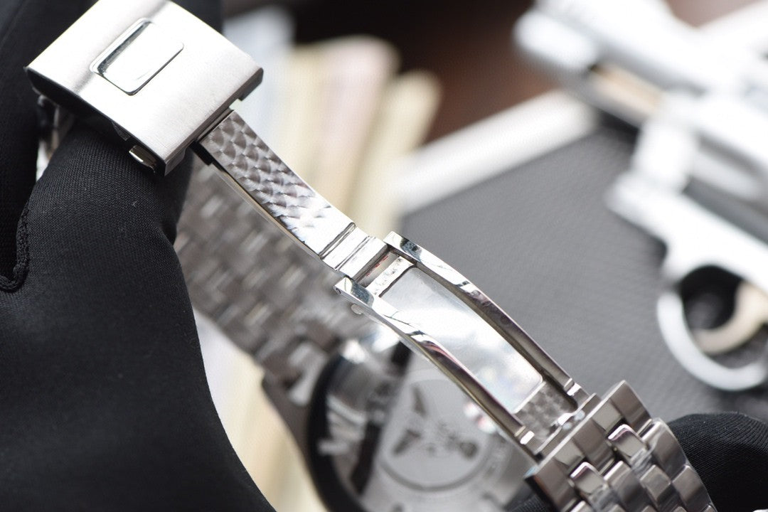 IW Pilot's Watch Mark XVIII (Blue Dial)