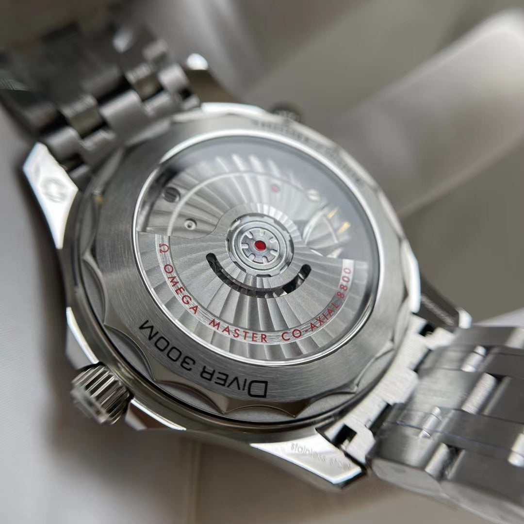 OMG Seamaster Professional Diver (white and black dial)