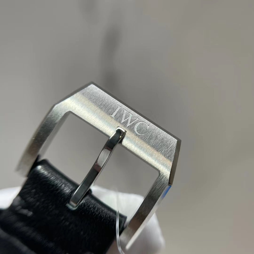 IW Pilot’s Watch Mark XVIII