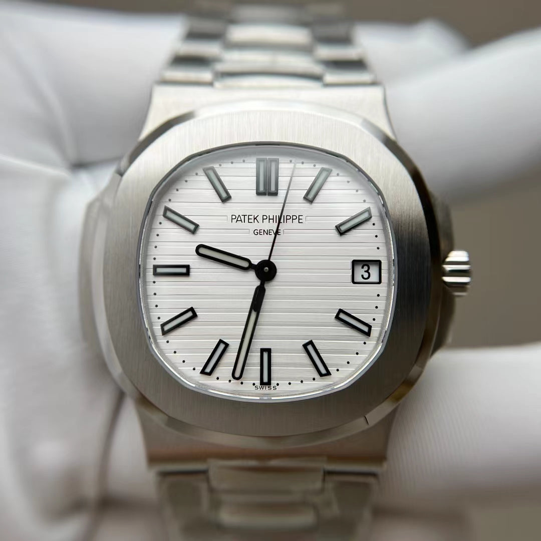 PTP Nautilus (Silvery-White Dial)
