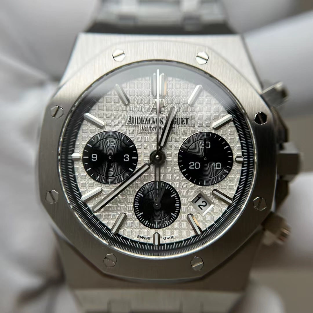 APW Royal Oak Chronograph (Panda Dial)