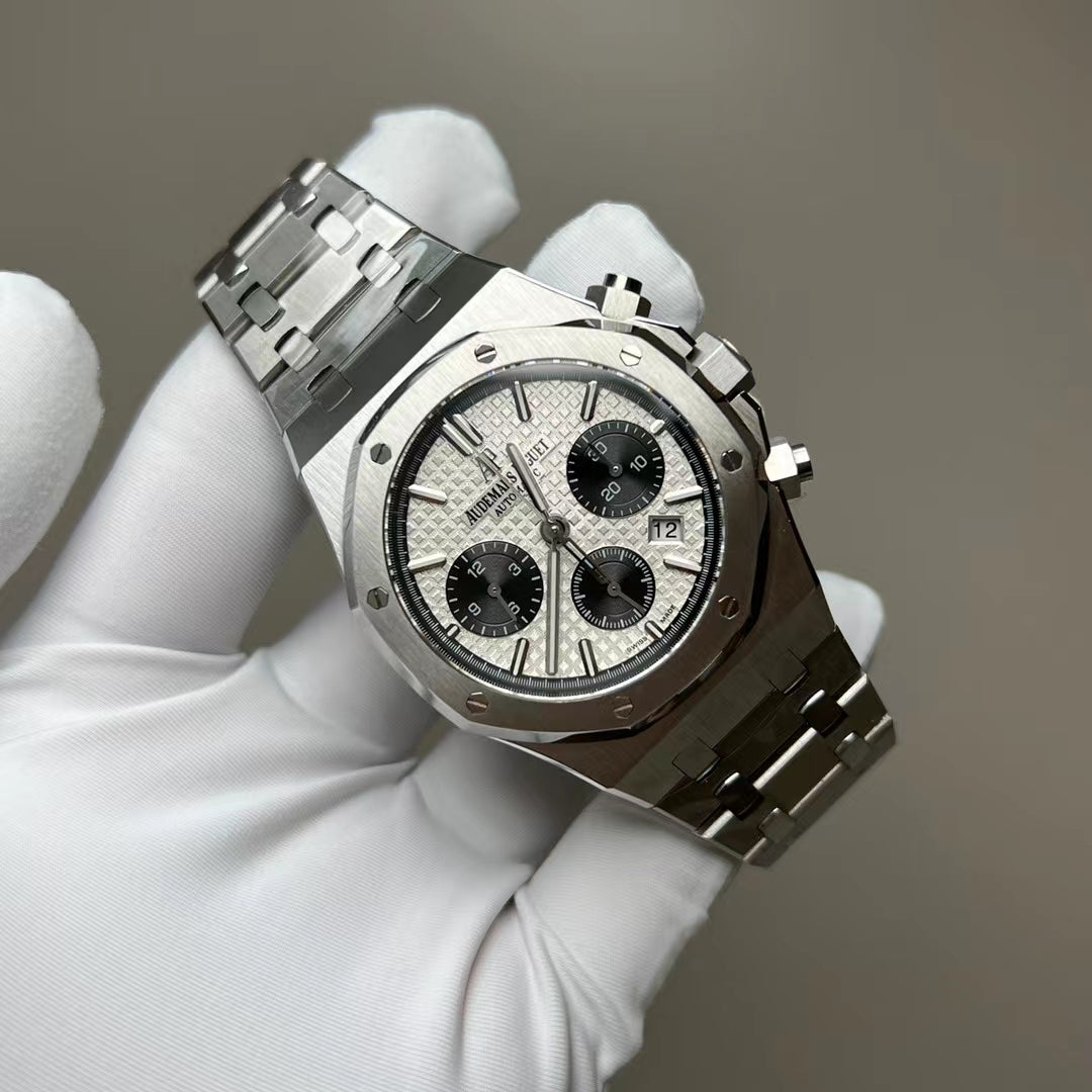 APW Royal Oak Chronograph (Panda Dial)