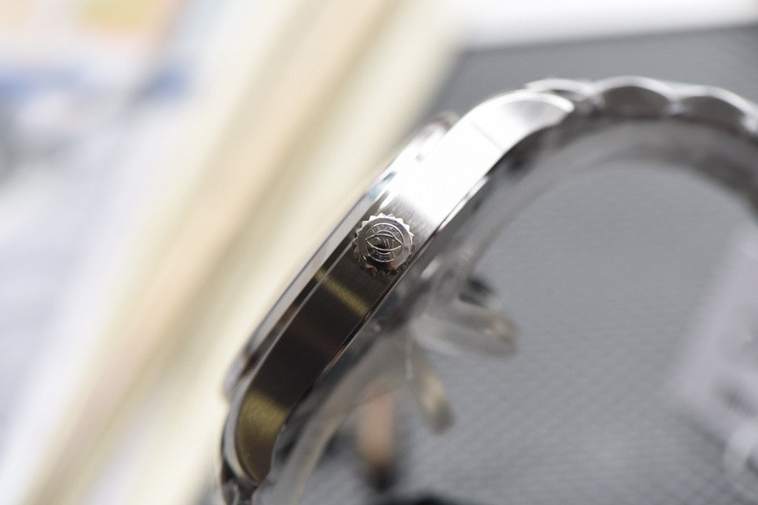 IW Pilot's Watch Mark XVIII (Blue Dial)