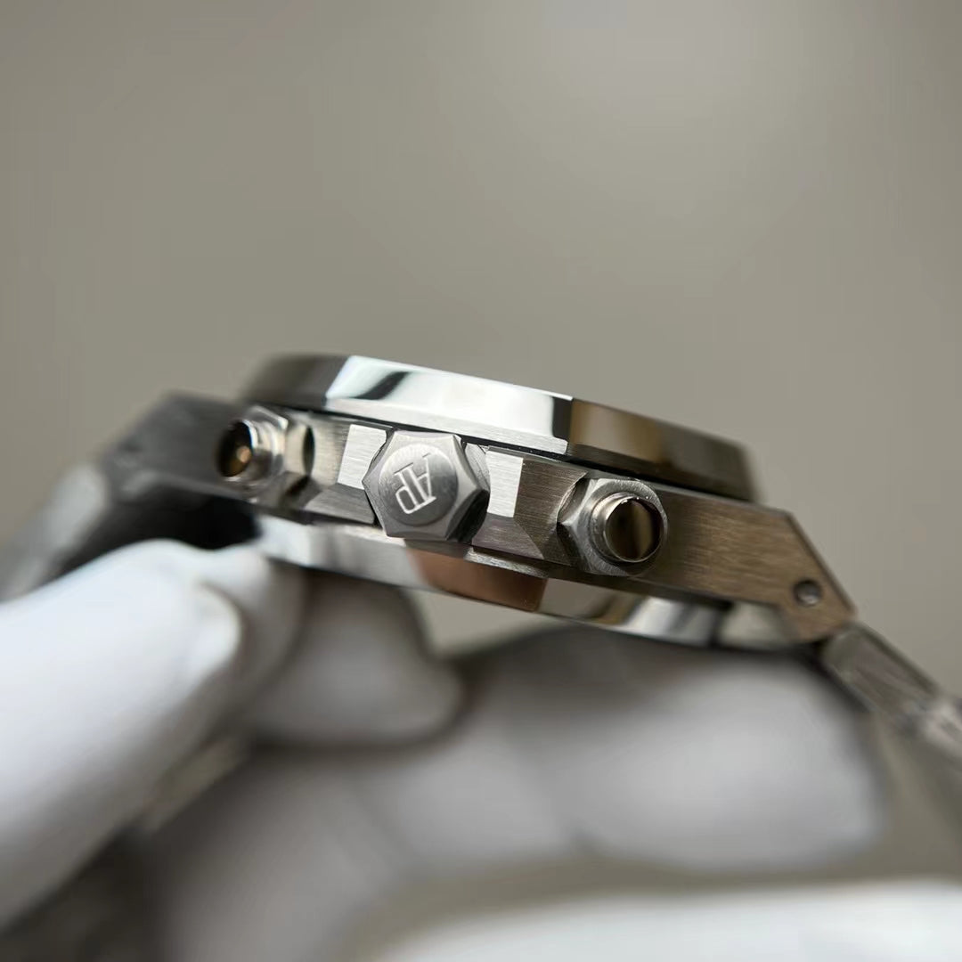 APW Royal Oak Chronograph (Panda Dial)