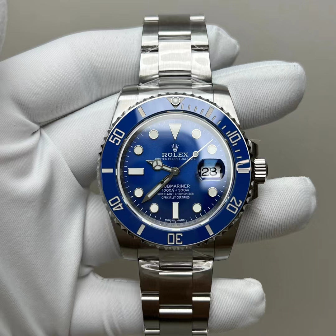 Submariner Date (Blue dial)