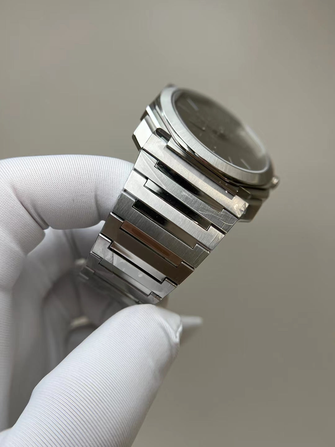 BLG Octo Finissimo Automatic (Steel, Grey Dial)